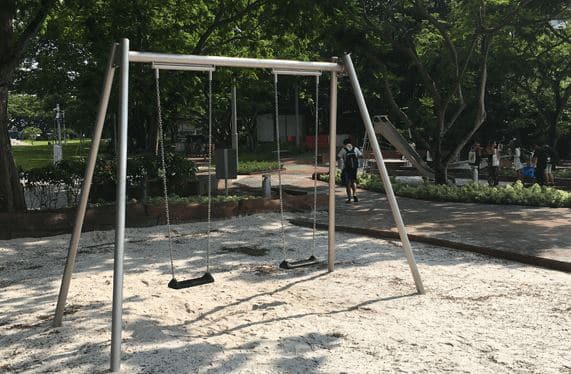 Esplanade Park Playground Swings