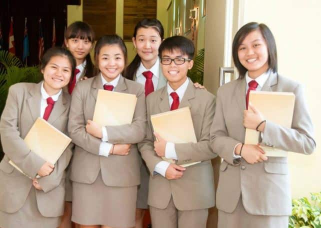Hwa Chong International School Students