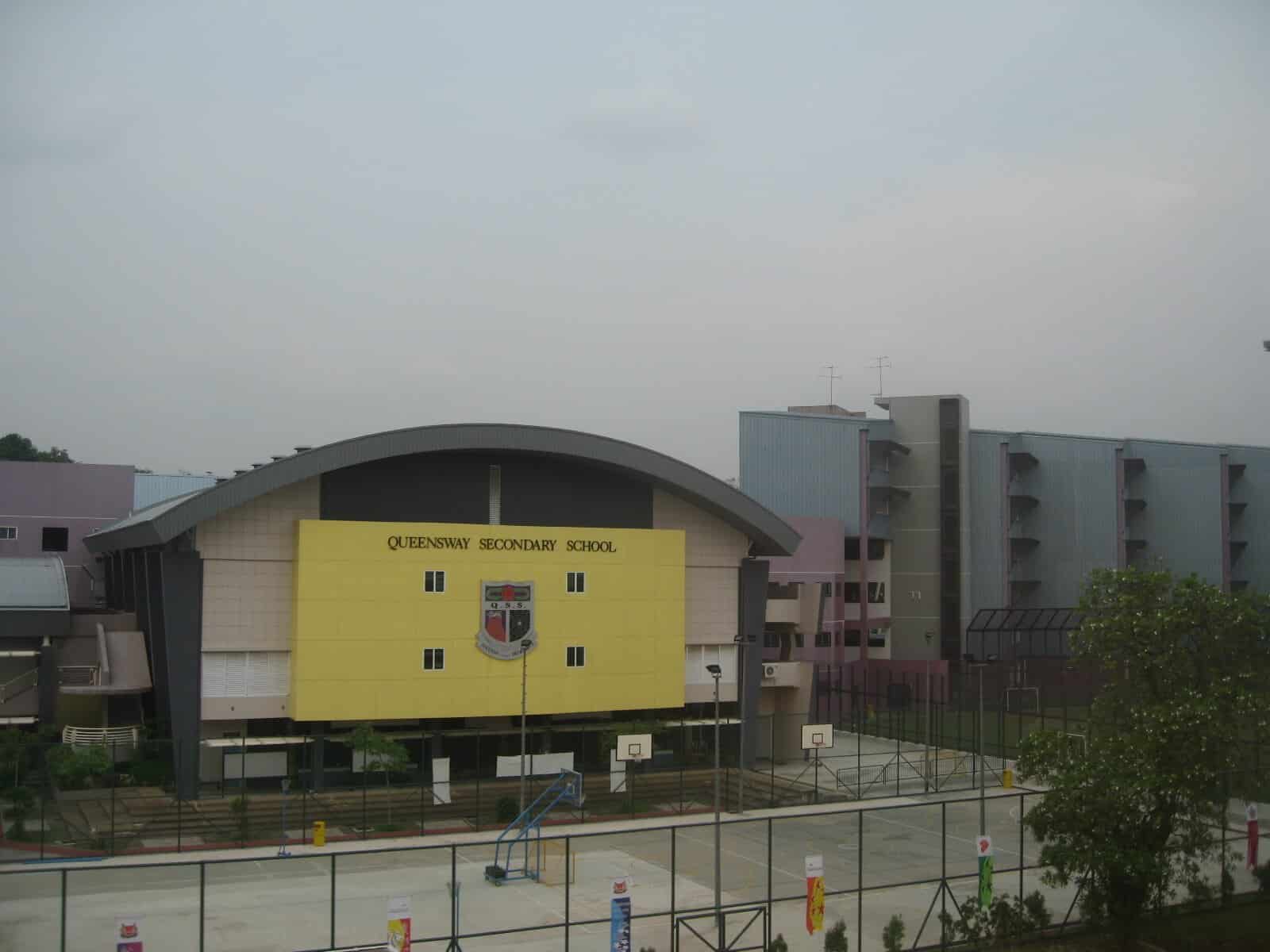 Queensway Secondary School bldg view