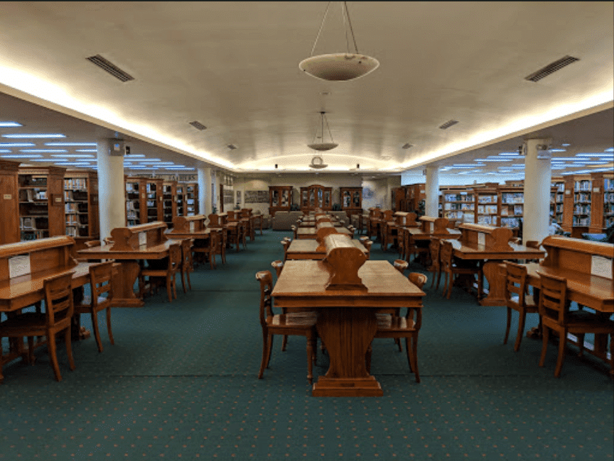 Raffles Institution Secondary library