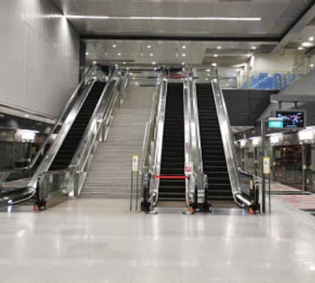 caldecott mrt escalators