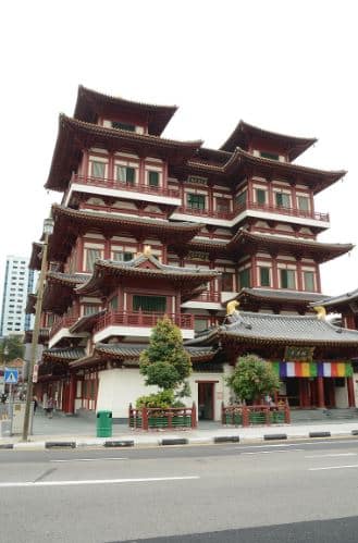 chinatown neighborhood temple
