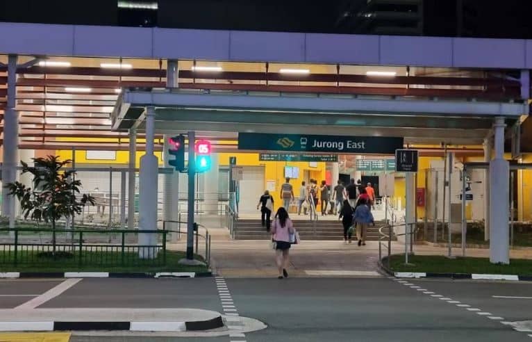 Jurong East MRT