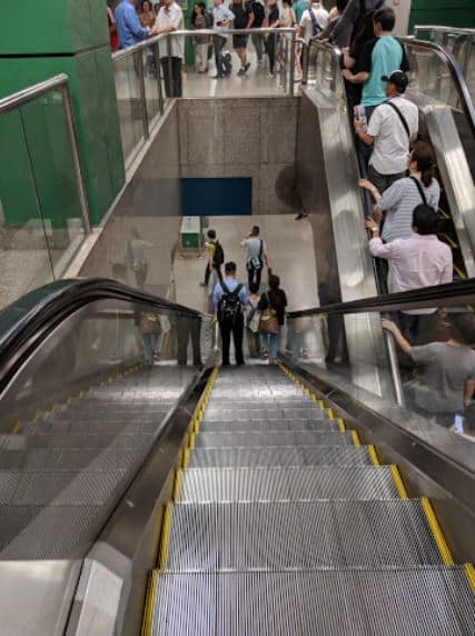novena mrt escalator