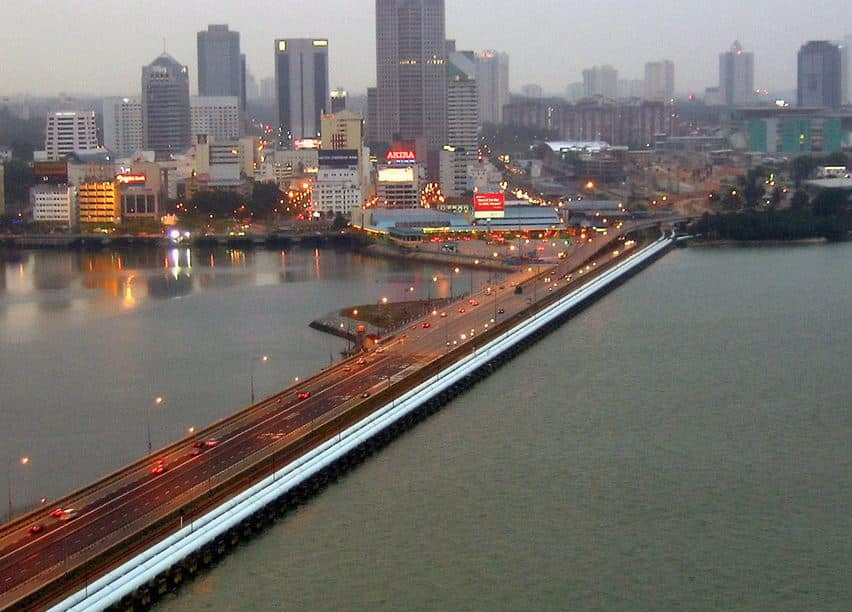 singapore district 25 bridge