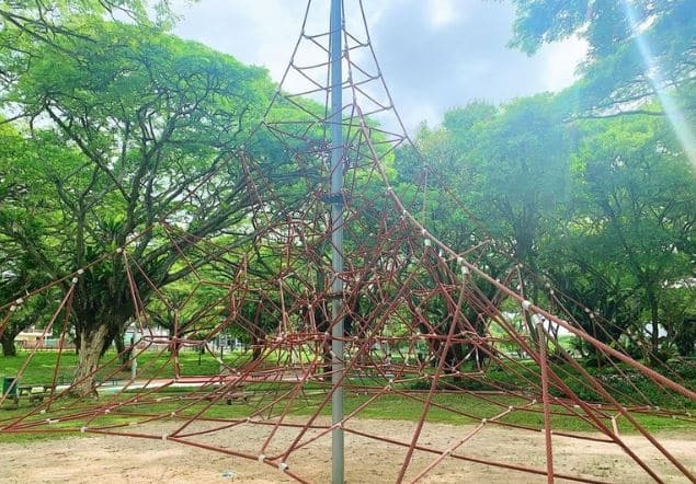 Pasir Ris Park Playground Climbing Net