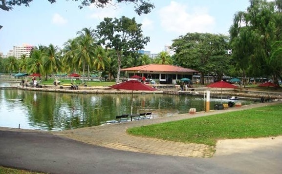 Pasir Ris Town Park Fishing 1