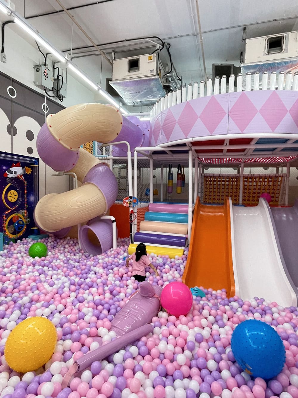 Citysquare Mall Playgrounds Slides