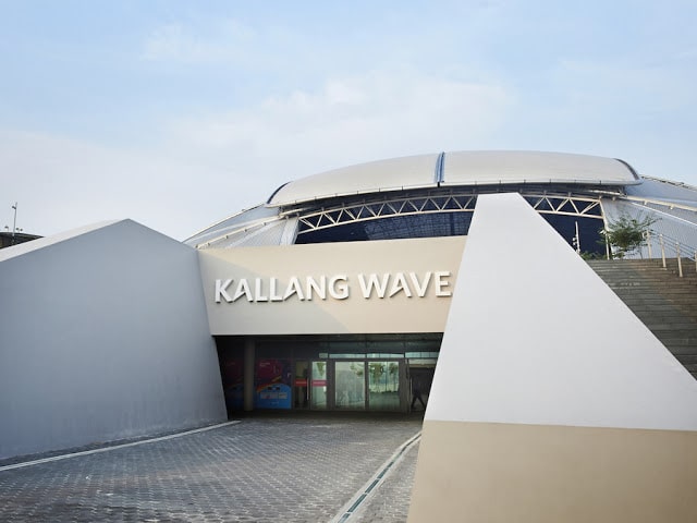 Kallang Wave Mall Entrance