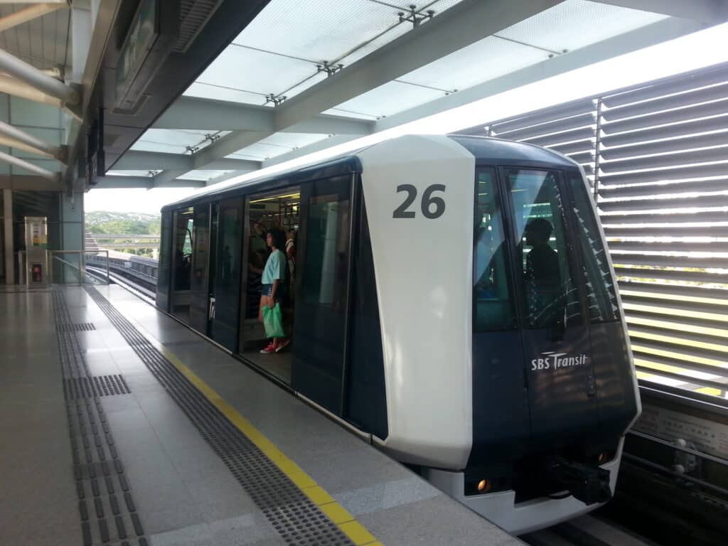 How many LRT lines are there in Singapore