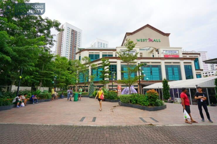Bukit Batok Neighbourhood west mall