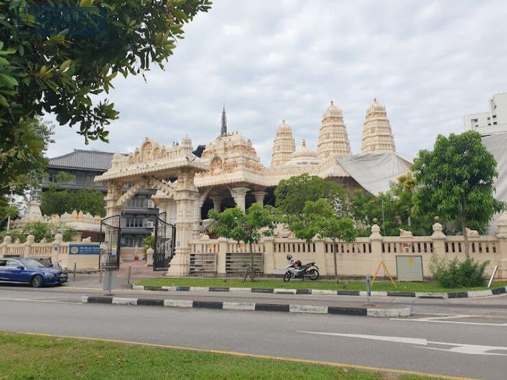 Creston Residences near Sri Sivan Temple