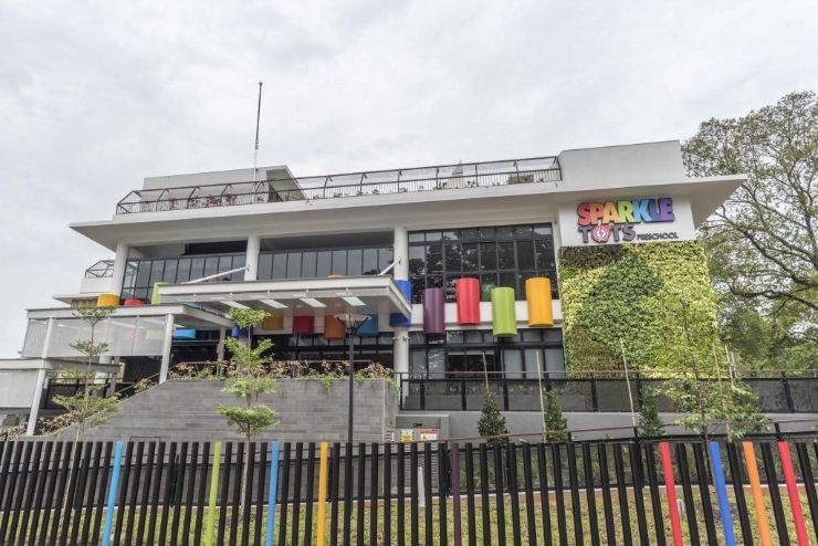 J’den Condo near PCF Sparkletots Preschool @ Bukit Batok East Blk 208