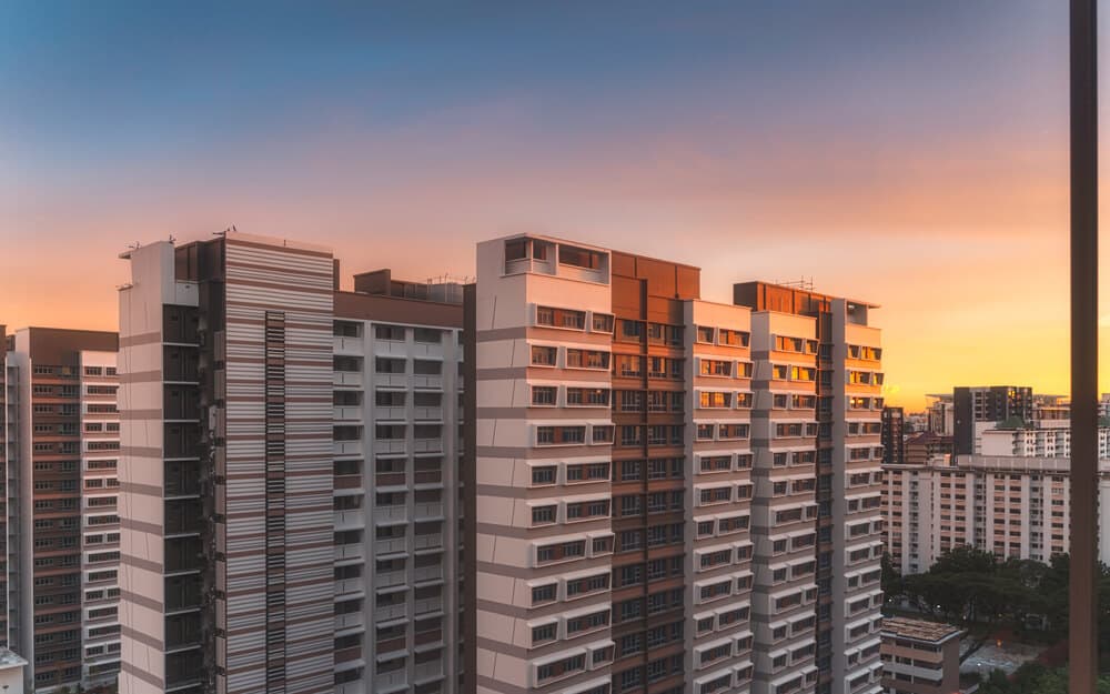 Unlocking Insights into HDB Resale Prices: Examining the Singapore Market, Price Growth, Transactions, and Resale Flat Trends