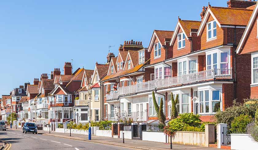 Making the Right Investment: Understanding the Real Estate Market in the United Kingdom