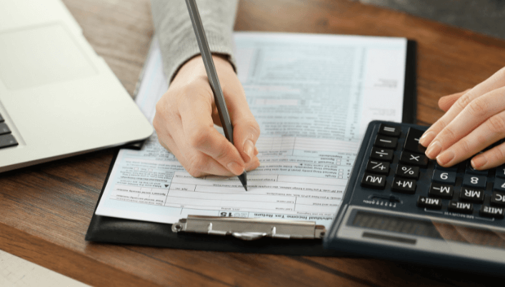 Filing your income tax return in Singapore